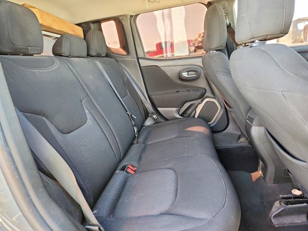 2016 JEEP RENEGADE LATITUDE 4X2
