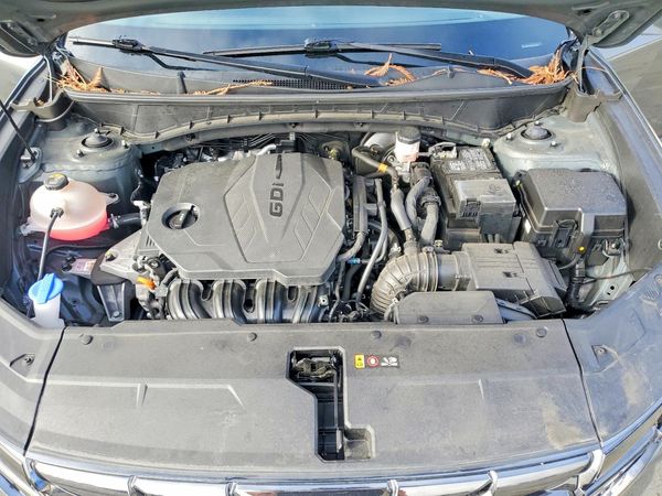 2023 HYUNDAI TUCSON — Engine bay