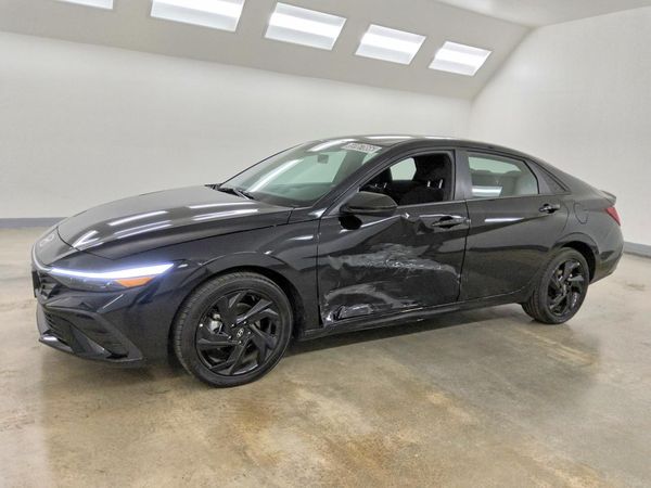 2026 HYUNDAI ELANTRA — DSFA — Front 3/4