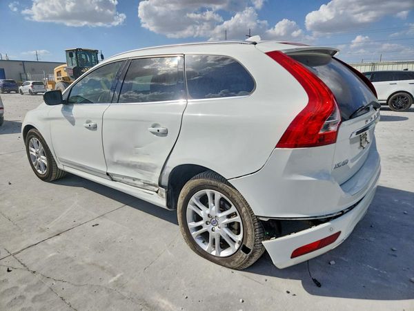 2016 VOLVO XC60 — DSRA