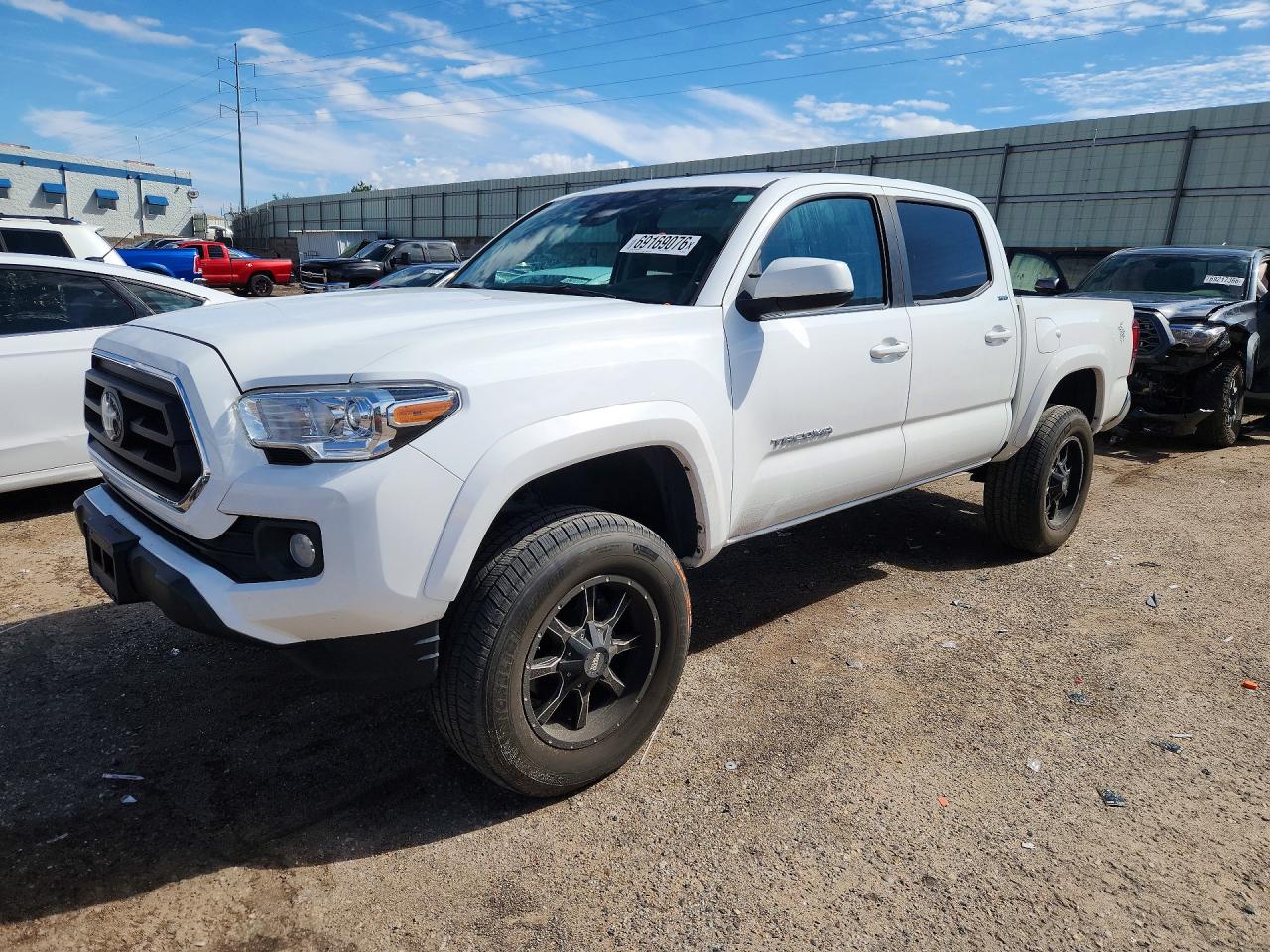 2021 TOYOTA TACOMA — Front 3/4