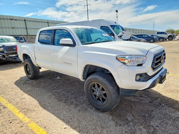 2021 TOYOTA TACOMA — Passenger 3/4