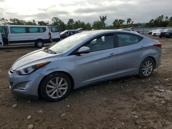 2015 HYUNDAI ELANTRA — Front 3/4