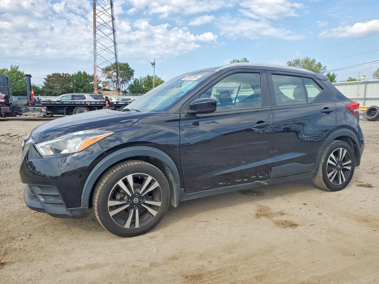 2020 NISSAN KICKS