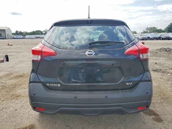 2020 NISSAN KICKS