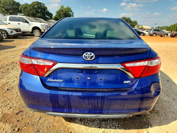 2015 TOYOTA CAMRY — DIRR
