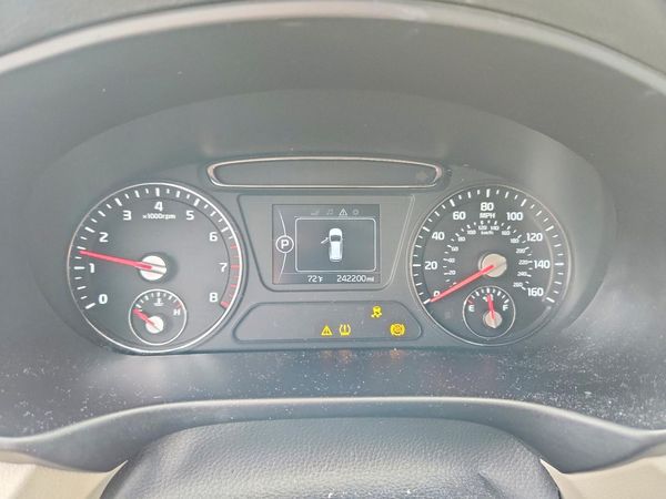 2017 KIA SORENTO L, LX — ODOM