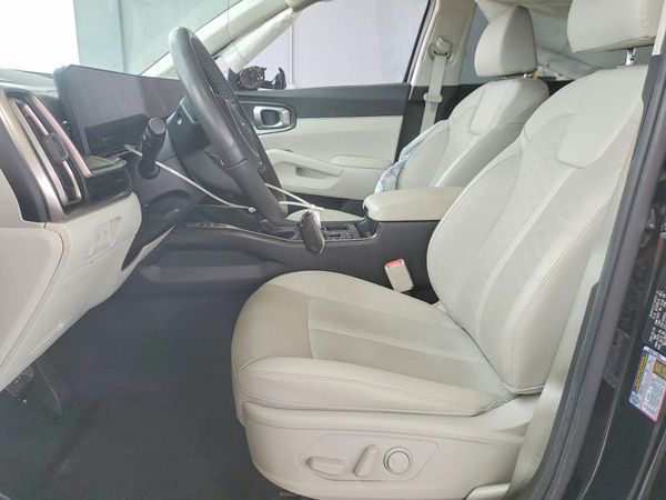 2024 KIA SORENTO — DENT
