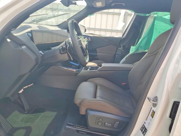 2026 BMW X3 30 xDrive — DENT