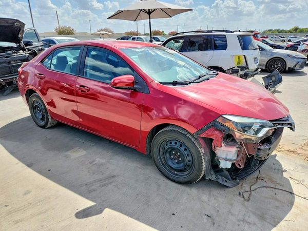 2014 TOYOTA COROLLA — Passenger 3/4