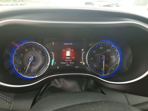 2020 CHRYSLER PACIFICA Limited — ODOM