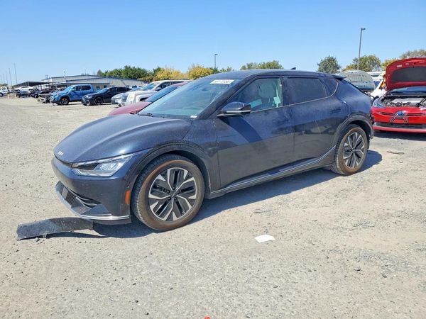 2022 KIA EV6 — Front 3/4