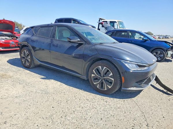 2022 KIA EV6 — Passenger 3/4