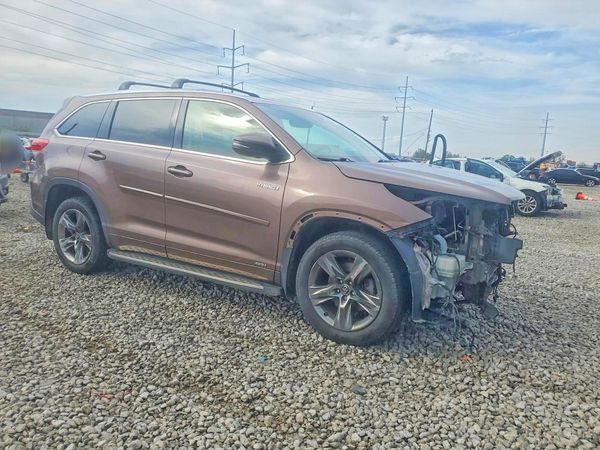2017 TOYOTA HIGHLANDER Ltd/Ltd Platinum Hybrid — Passenger 3/4