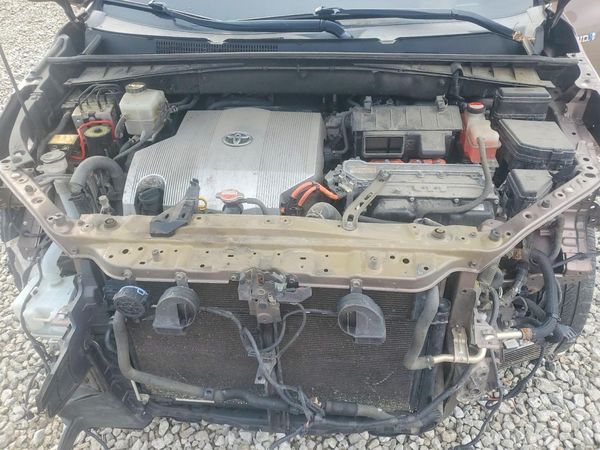 2017 TOYOTA HIGHLANDER Ltd/Ltd Platinum Hybrid — Engine bay