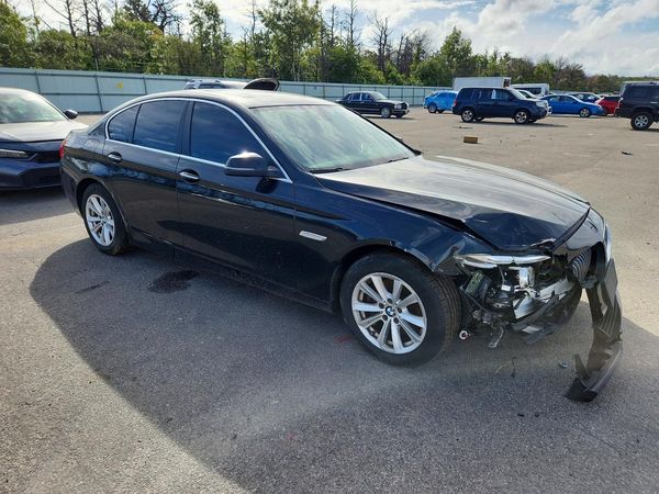 2016 BMW 5 SERIES xDrive — Passenger 3/4