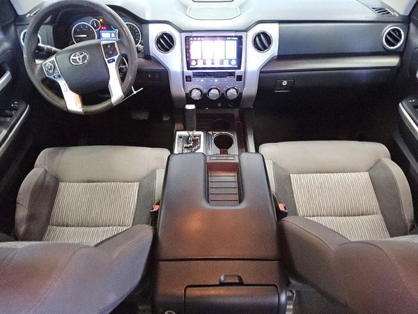 2014 TOYOTA TUNDRA SR5 — CKPT