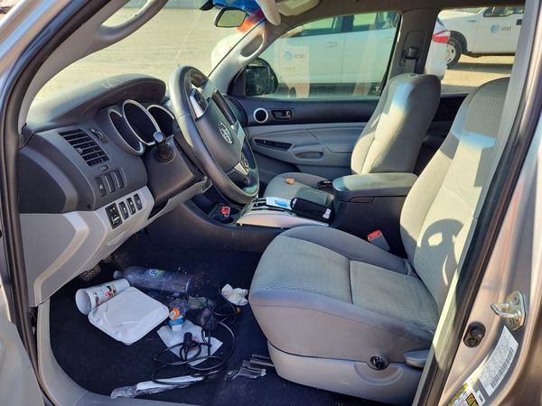 2014 TOYOTA TACOMA Delux Grade — DENT