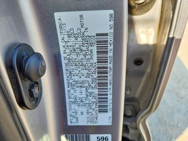 2014 TOYOTA TACOMA Delux Grade — VINS
