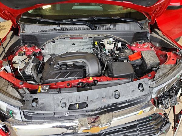 2026 CHEVROLET TRAILBLAZER LT — Engine bay