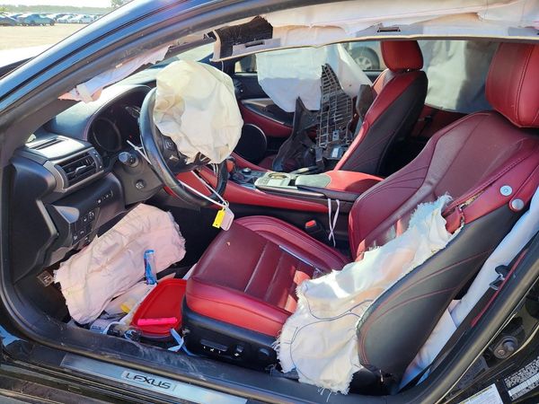 2017 LEXUS RC350 350 — DENT