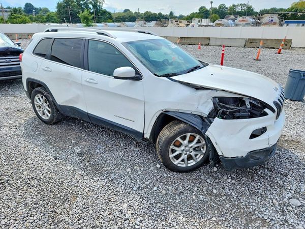 2014 JEEP CHEROKEE Latitude — Passenger 3/4