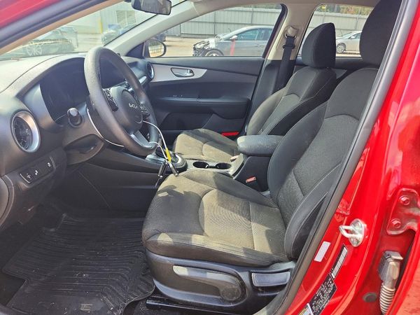 2024 KIA FORTE — DENT