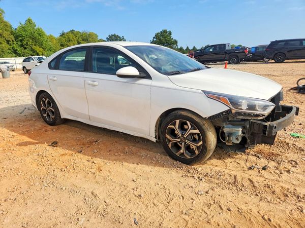 2019 KIA FORTE — Passenger 3/4