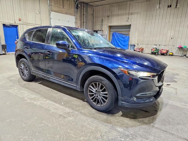 2021 MAZDA CX-5 Touring — Passenger 3/4