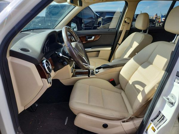 2015 MERCEDES-BENZ GLK — DENT