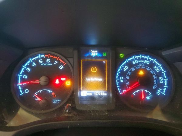 2022 TOYOTA TACOMA SR5 — ODOM