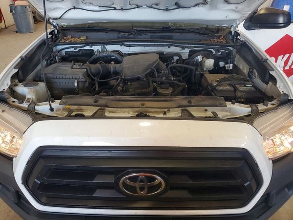 2022 TOYOTA TACOMA SR5 — Engine bay