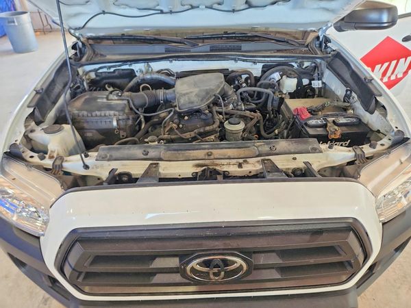 2022 TOYOTA TACOMA SR5 — Engine bay