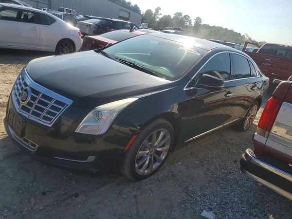 2014 CADILLAC XTS — Front 3/4