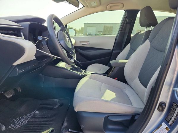 2021 TOYOTA COROLLA — DENT