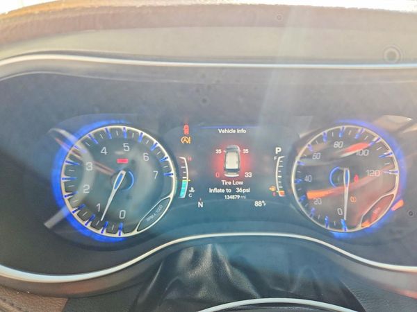 2019 CHRYSLER PACIFICA Limited — ODOM