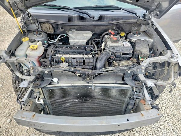 2017 JEEP COMPASS Latitude — Engine bay
