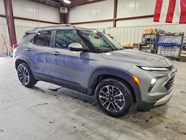 2026 CHEVROLET TRAILBLAZE LT — Passenger 3/4