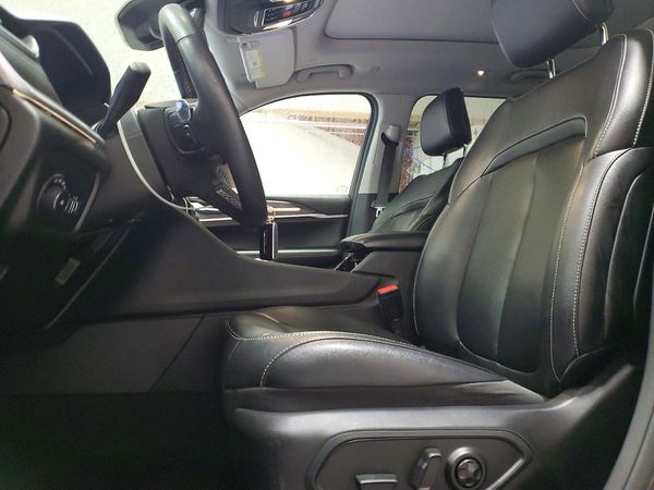 2023 JEEP GRAND CHEROKEE Limited — DENT