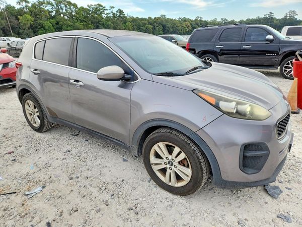 2017 KIA SPORTAGE LX — Passenger 3/4