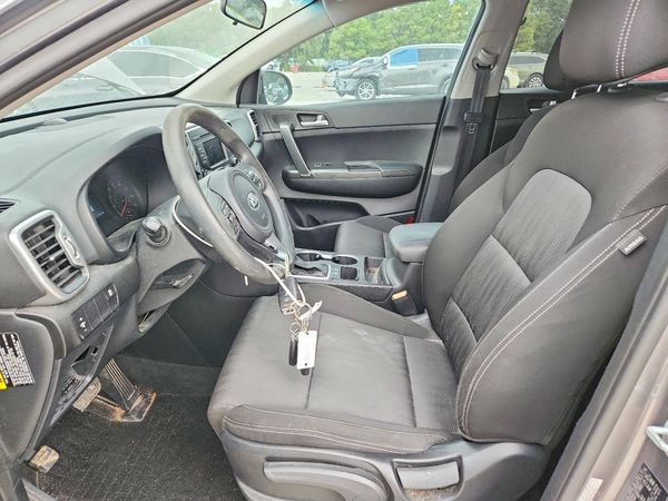2017 KIA SPORTAGE LX — DENT