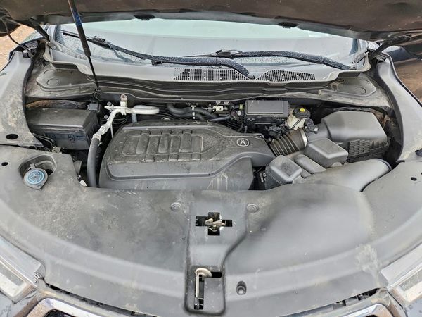 2020 ACURA MDX — Engine bay