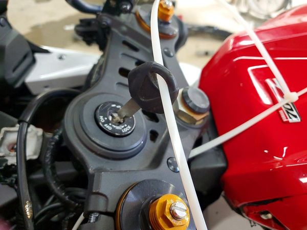 2026 YAMAHA YZF690 — KEYF