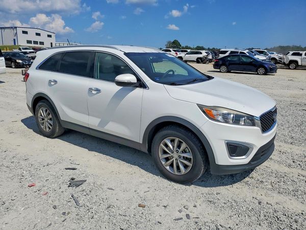 2016 KIA SORENTO L / LX — Passenger 3/4