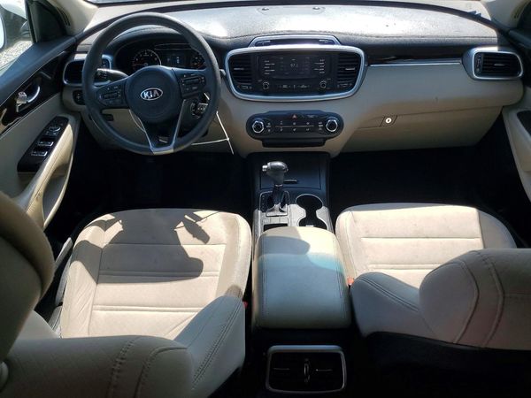 2016 KIA SORENTO L / LX — CKPT