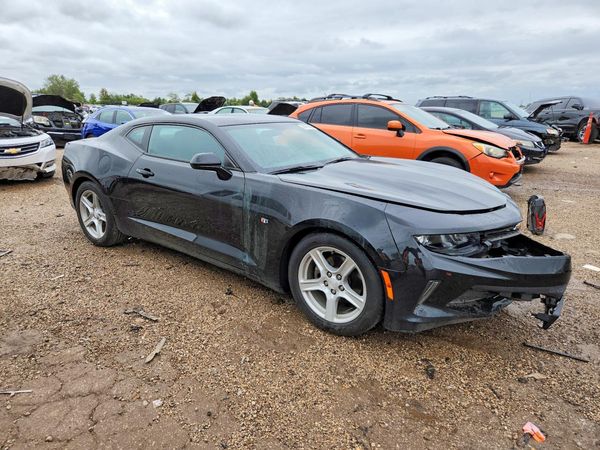 2018 CHEVROLET CAMARO 1LS/1LT — Passenger 3/4