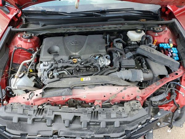 2025 TOYOTA CAMRY — Engine bay