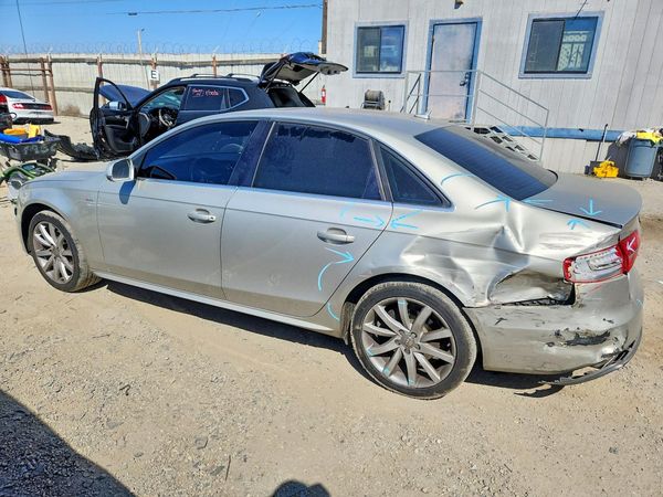 2014 AUDI A4 quattro Premium