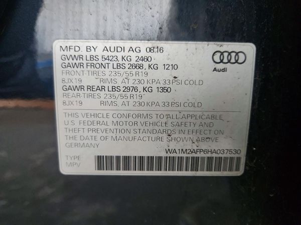 2017 AUDI Q5 quattro Premium Plus