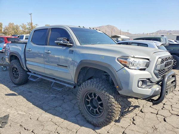2020 TOYOTA TACOMA — Passenger 3/4